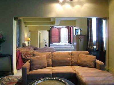 Clarion Inn & Suites Belleville Bagian luar foto